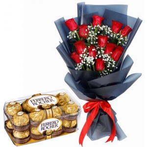 A Dozen of Red Roses with Ferrero Box